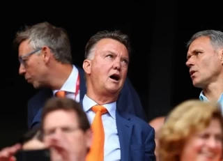 荷兰队迎来新帅：执教实力超越德波尔，或将在明年世界杯上夺冠