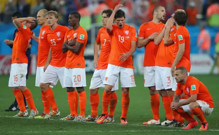 荷兰队迎来新帅：执教实力超越德波尔，或将在明年世界杯上夺冠